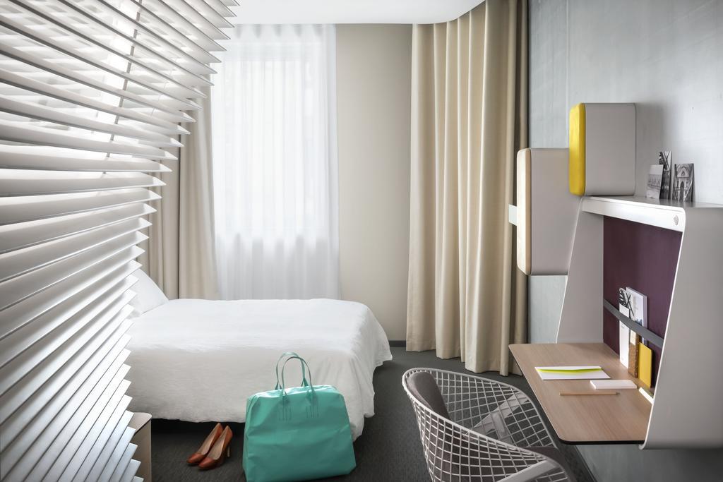 Classic Room Rhône view